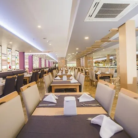 Hotel Sandy 4*